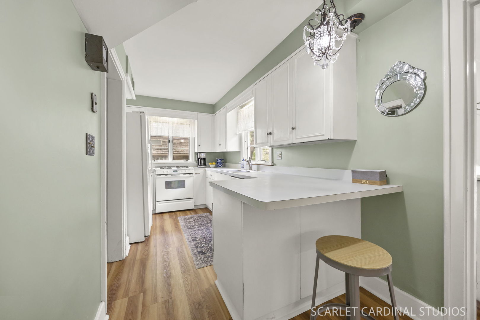 1205 W Downer Place, Aurora, IL 60506