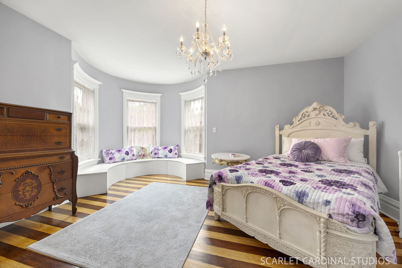 1205 W Downer Place, Aurora, IL 60506