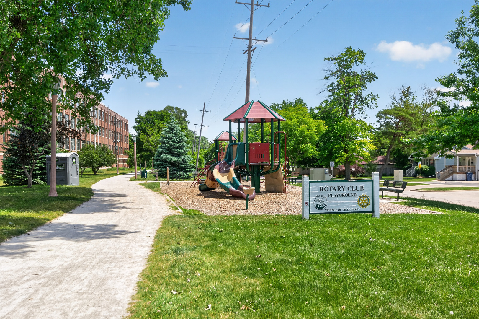 433 S Euclid Avenue, Villa Park, IL 60181