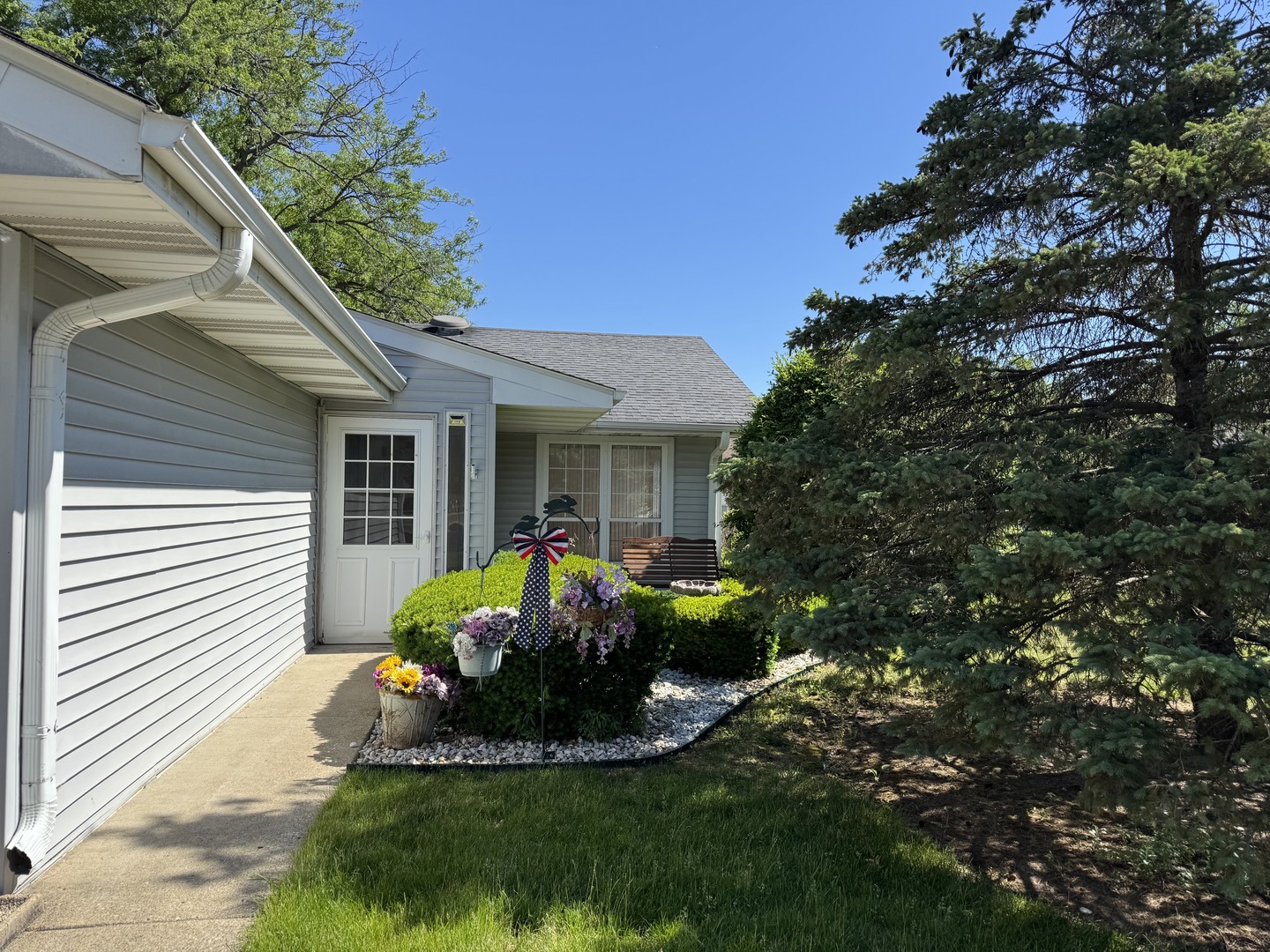 7304 Lynda Court, Fox Lake, IL 60020