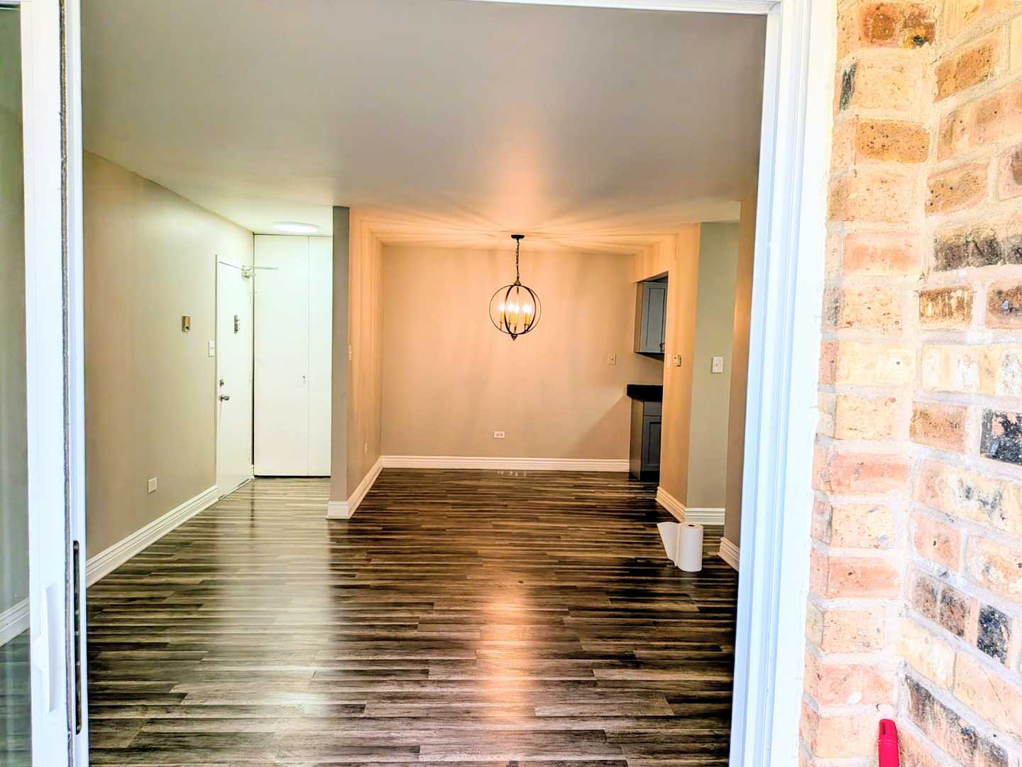 16B E DUNDEE QUARTER Street #102, Palatine, IL 60074