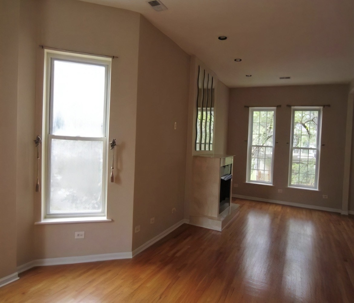 4321 S Ellis Avenue #2, Chicago, IL 60653