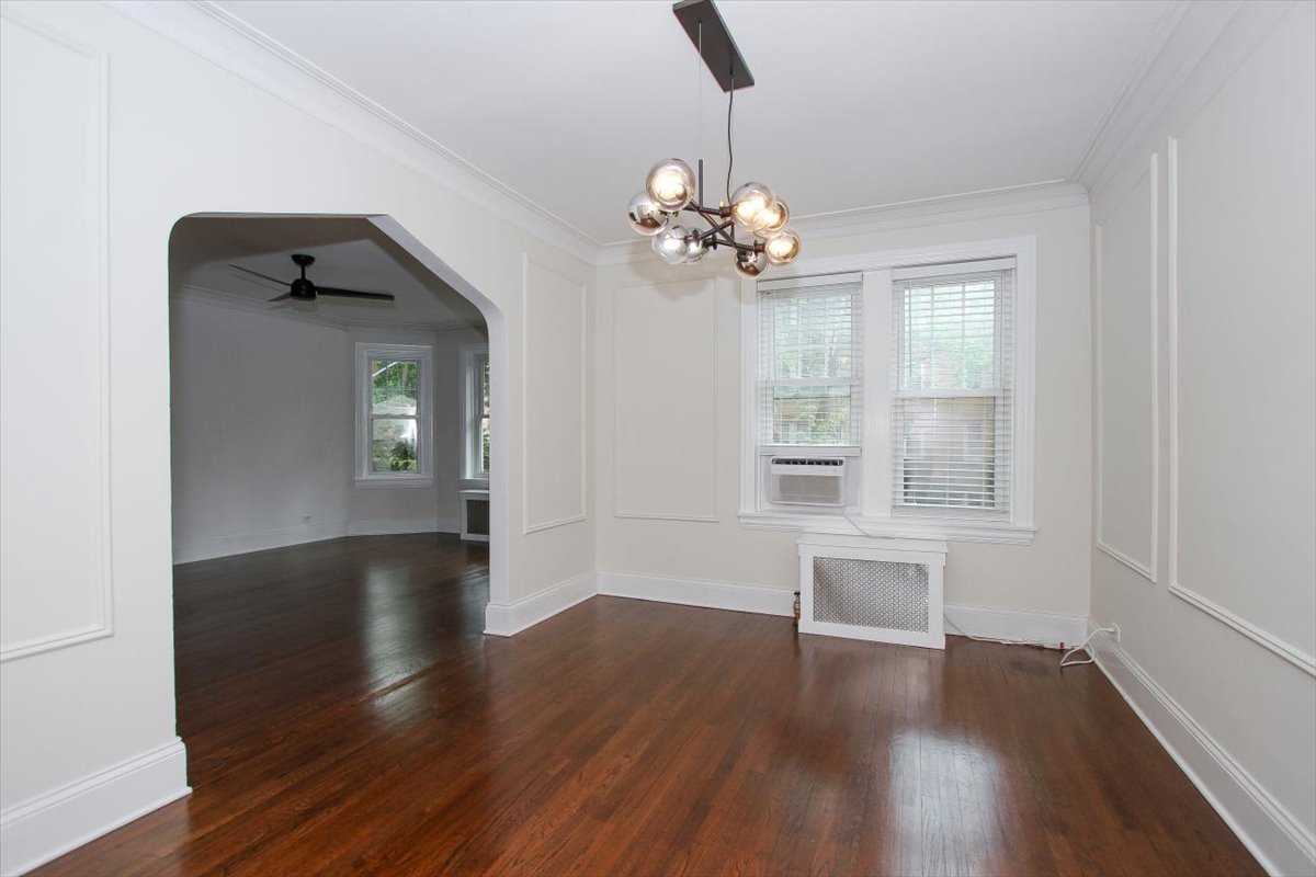 1445 W Elmdale Avenue #1, Chicago, IL 60660
