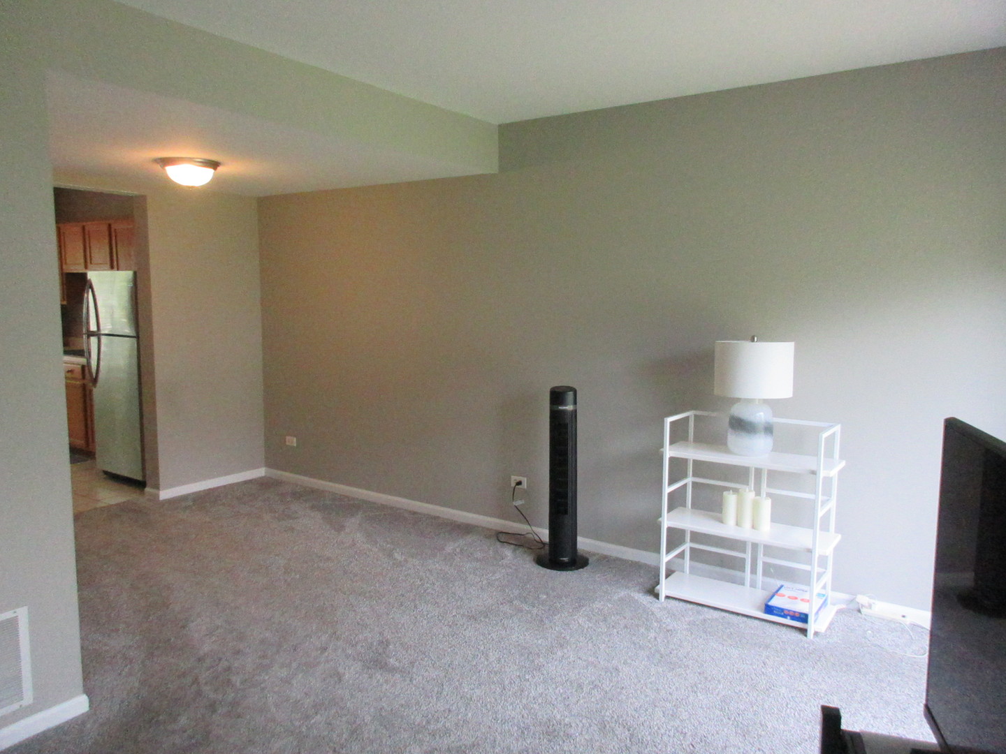1225 N Village Drive, Round Lake Beach, IL 60073
