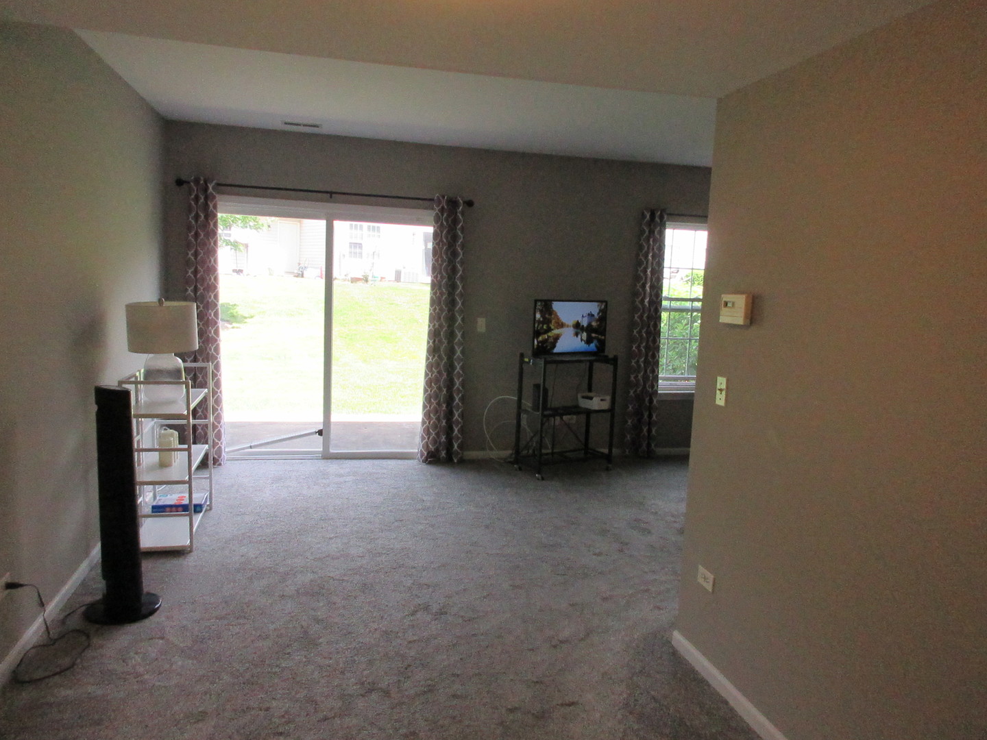 1225 N Village Drive, Round Lake Beach, IL 60073