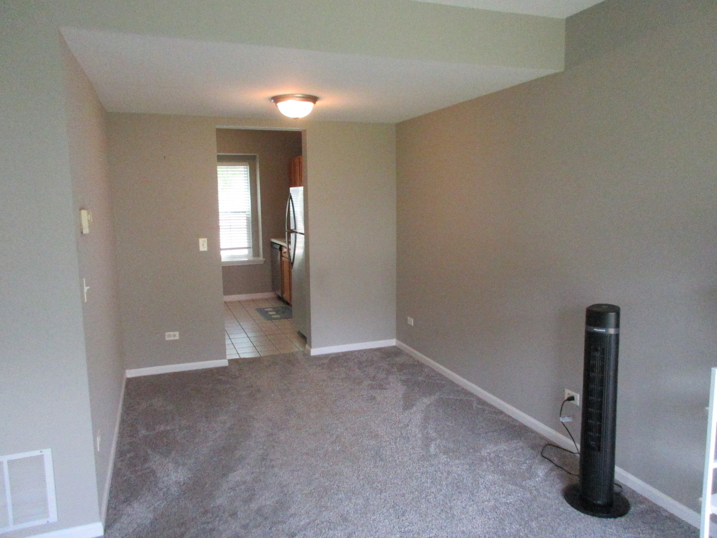1225 N Village Drive, Round Lake Beach, IL 60073