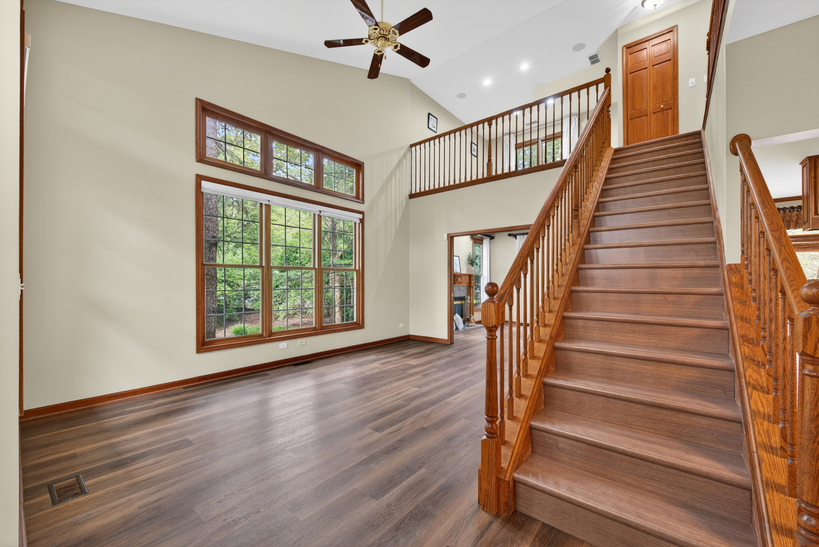 1572 Treeline Court, Naperville, IL 60565
