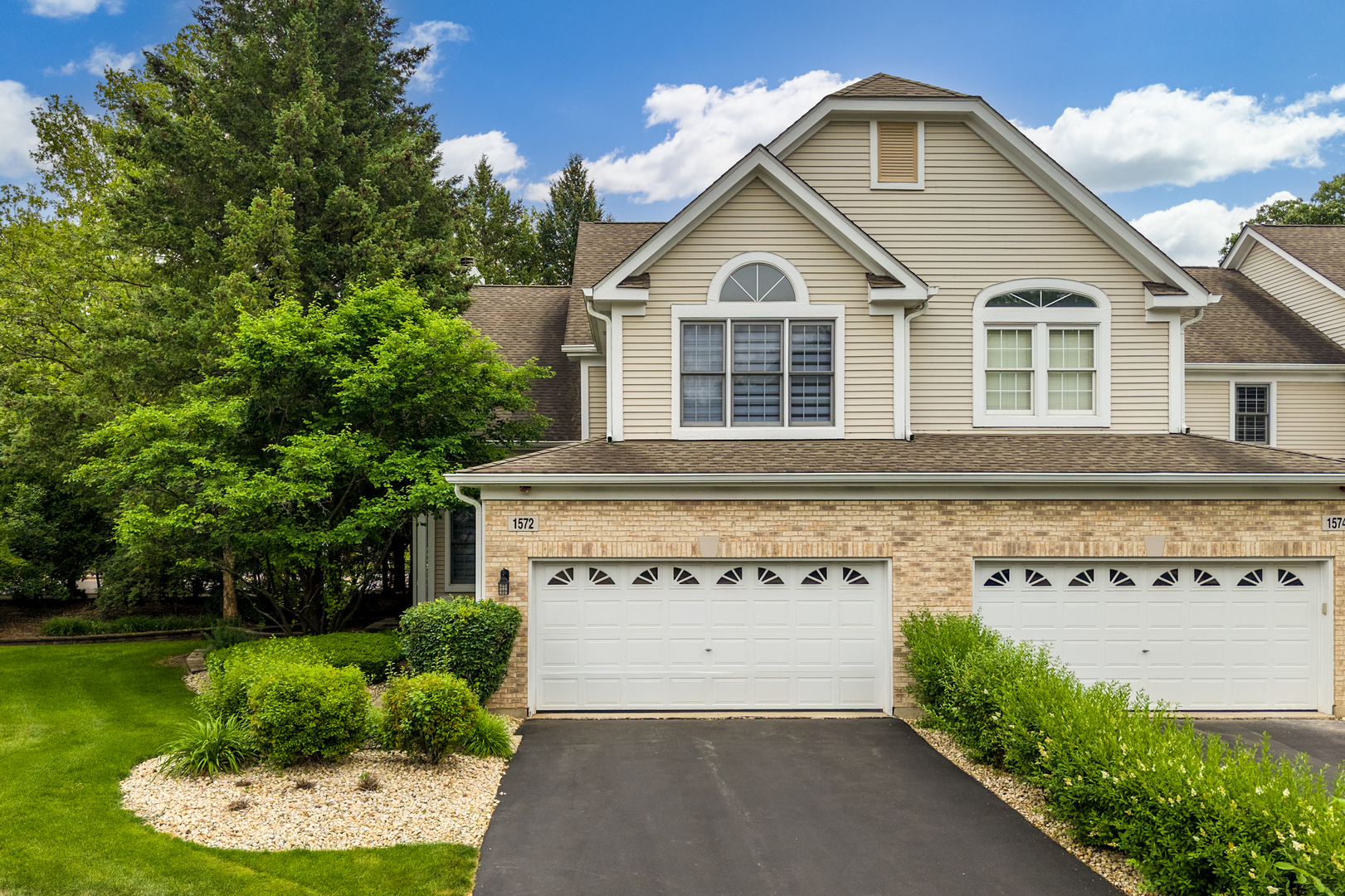 1572 Treeline Court, Naperville, IL 60565