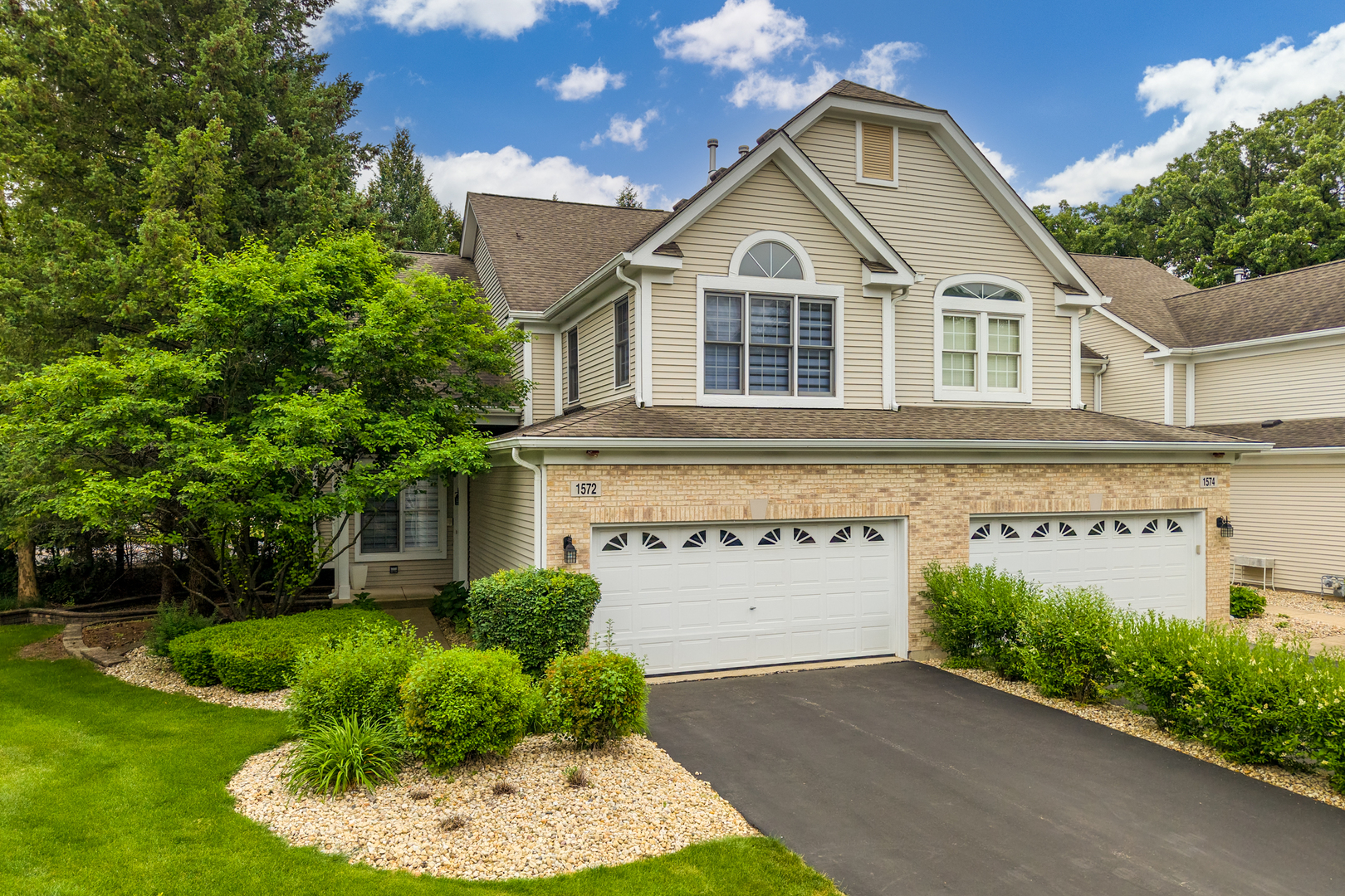1572 Treeline Court, Naperville, IL 60565