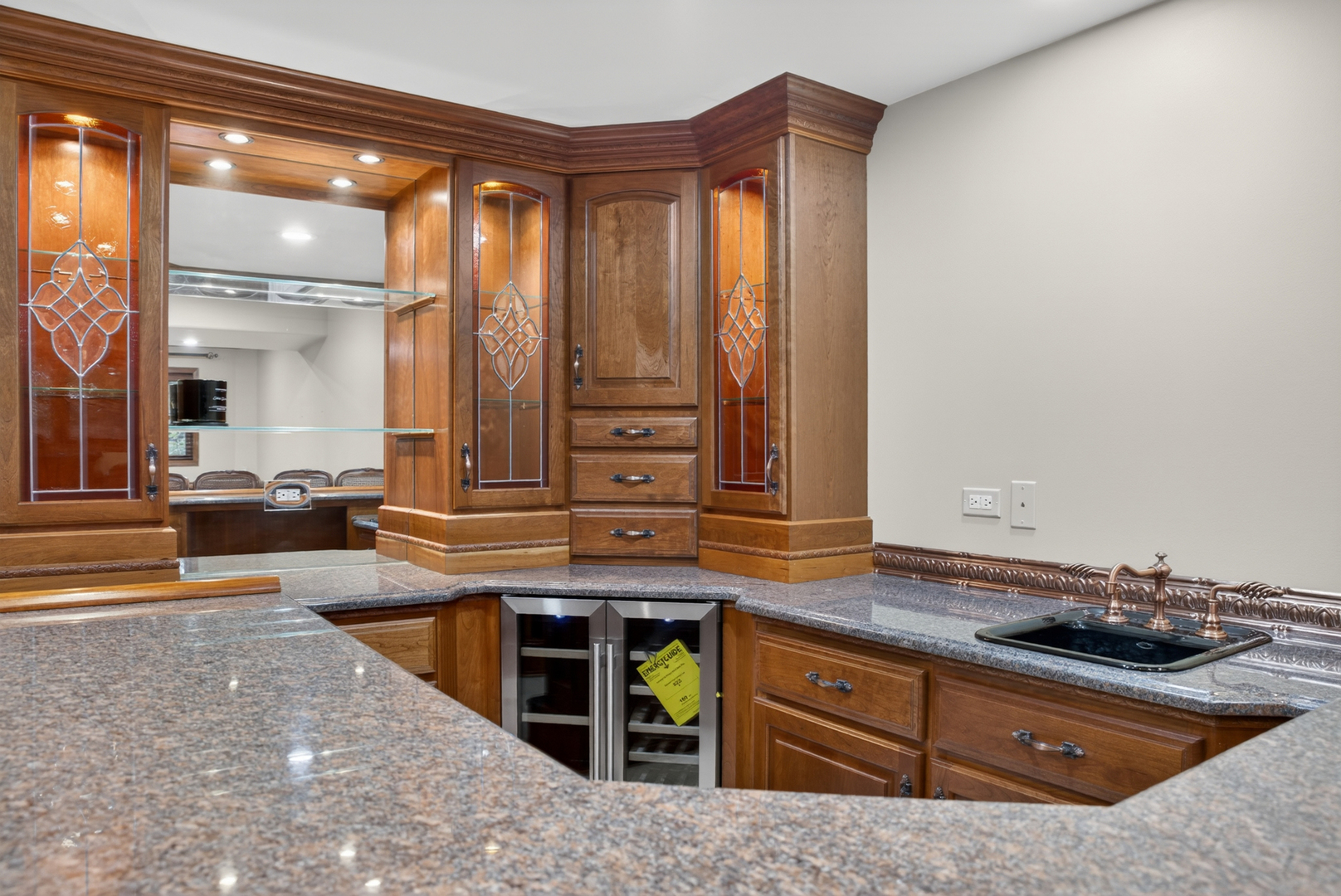 1572 Treeline Court, Naperville, IL 60565