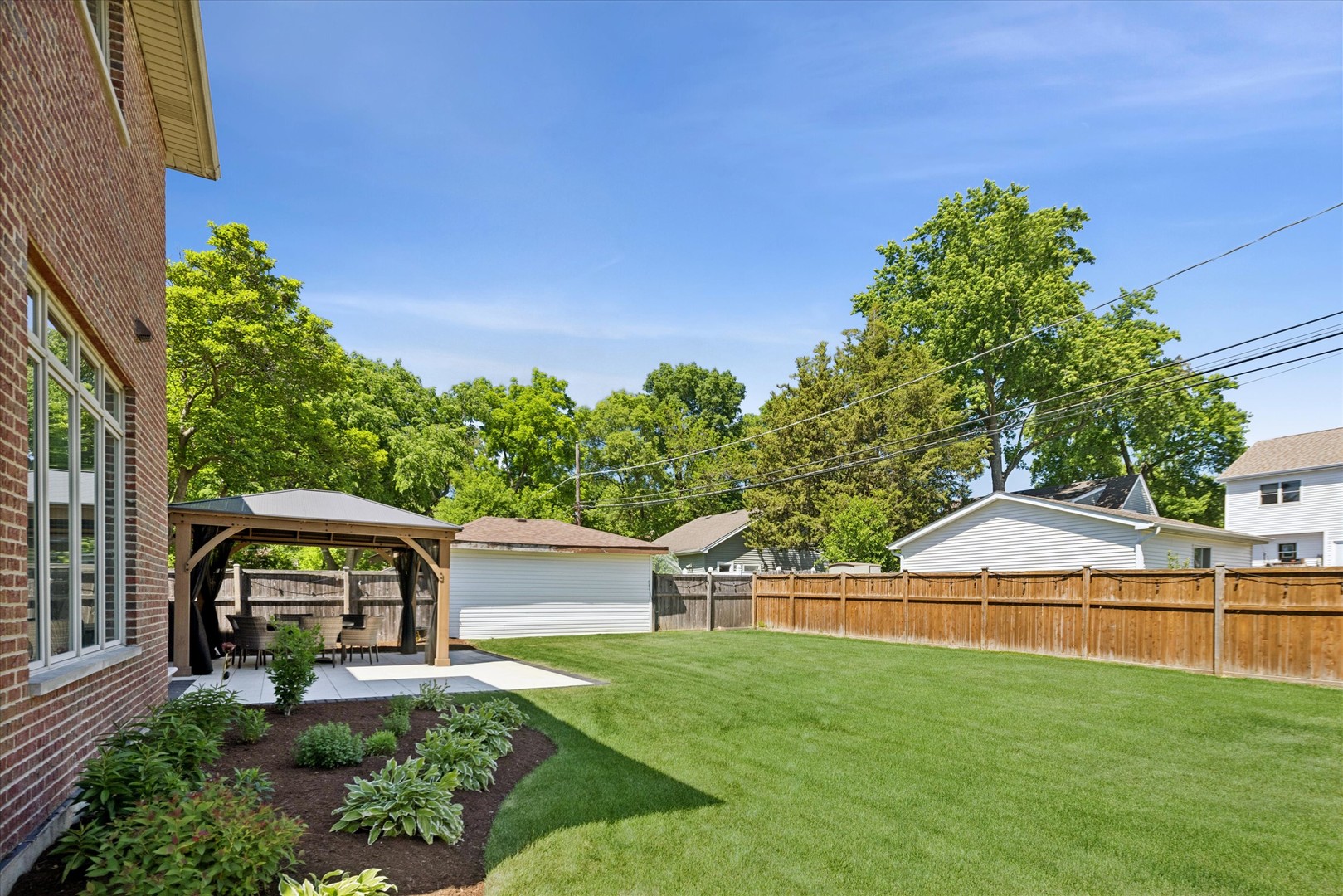 403 S Fairview Avenue, Elmhurst, IL 60126