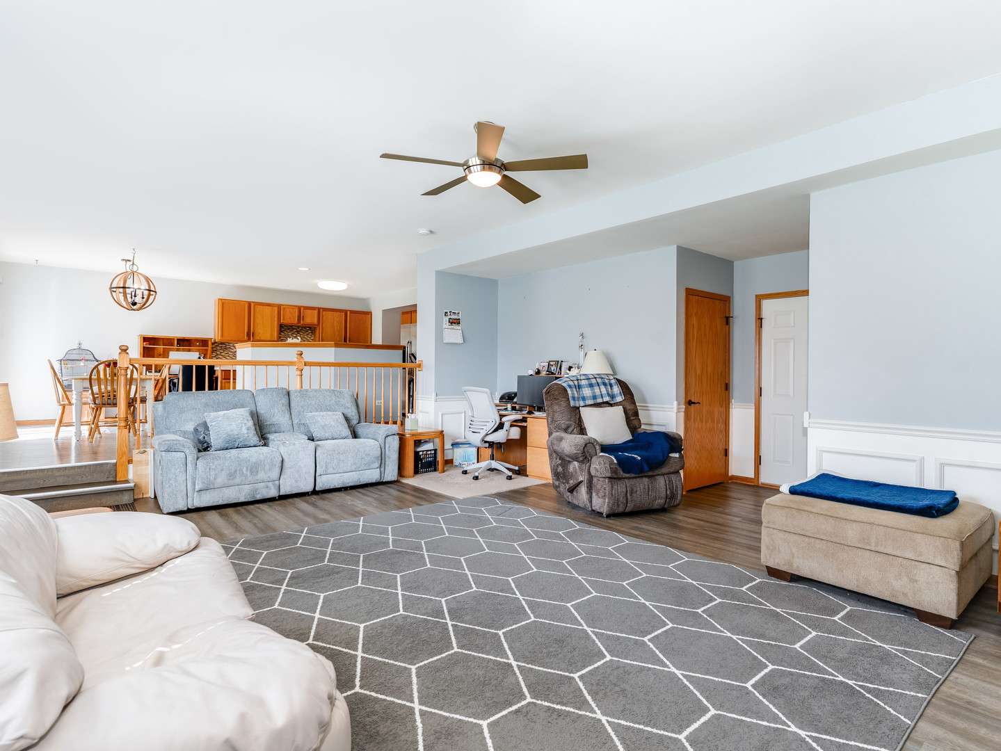 604 Silver Creek Drive, Joliet, IL 60431