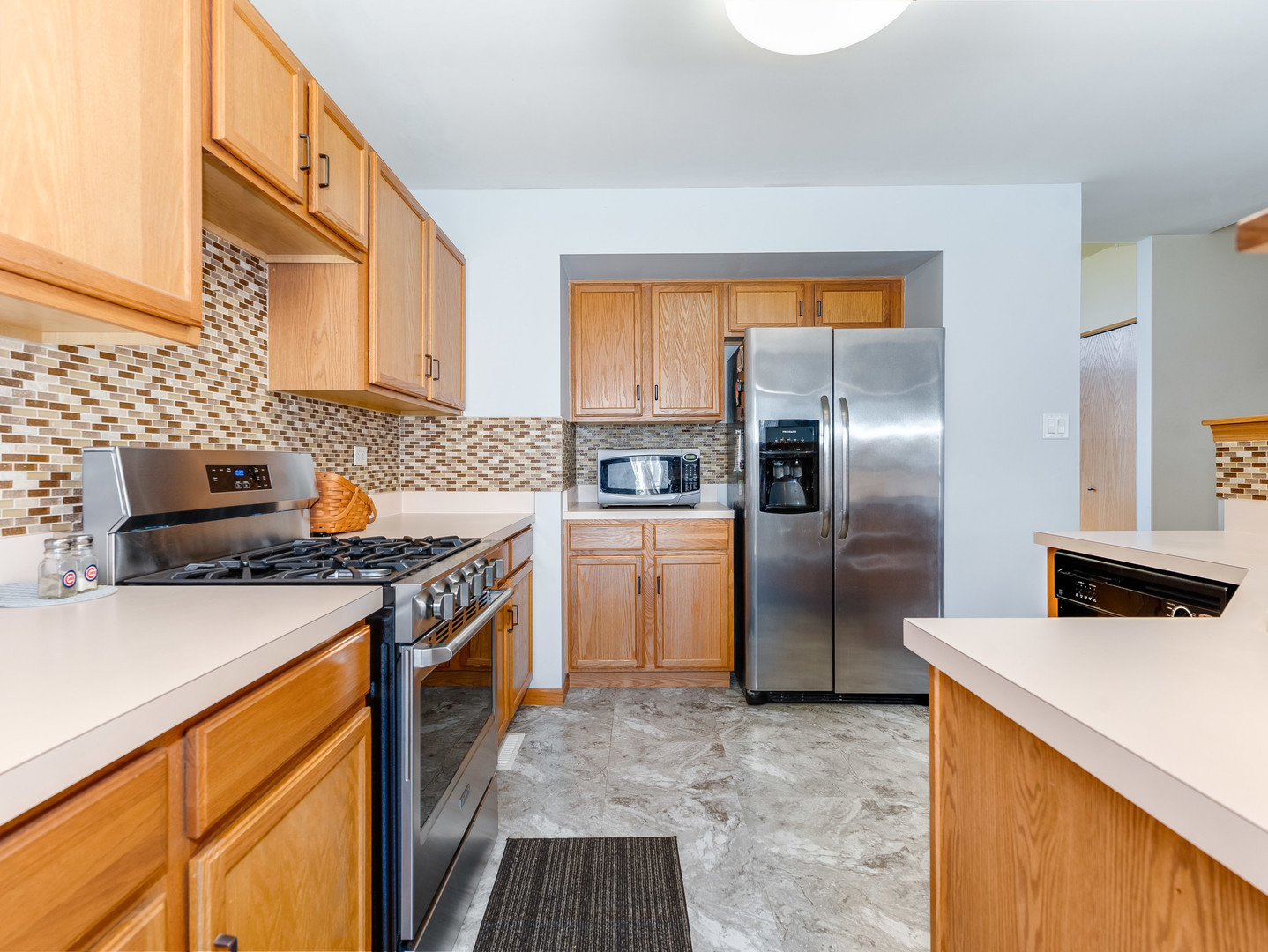 604 Silver Creek Drive, Joliet, IL 60431