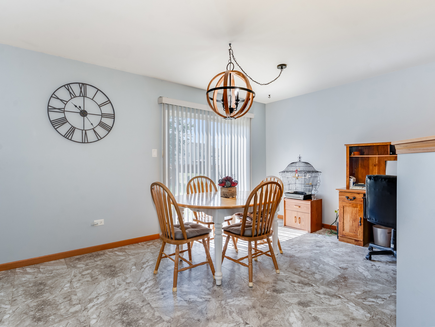 604 Silver Creek Drive, Joliet, IL 60431
