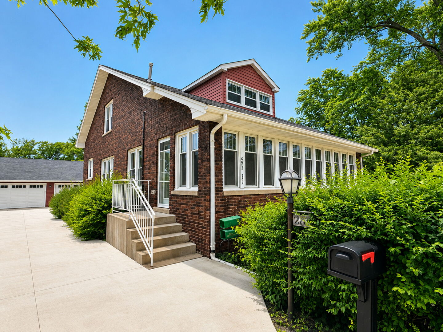 285 Chestnut Street, Antioch, IL 60002
