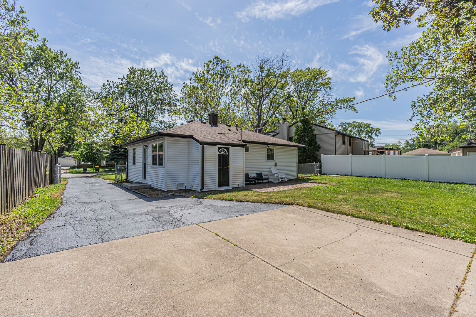 3712 Wren Lane, Rolling Meadows, IL 60008