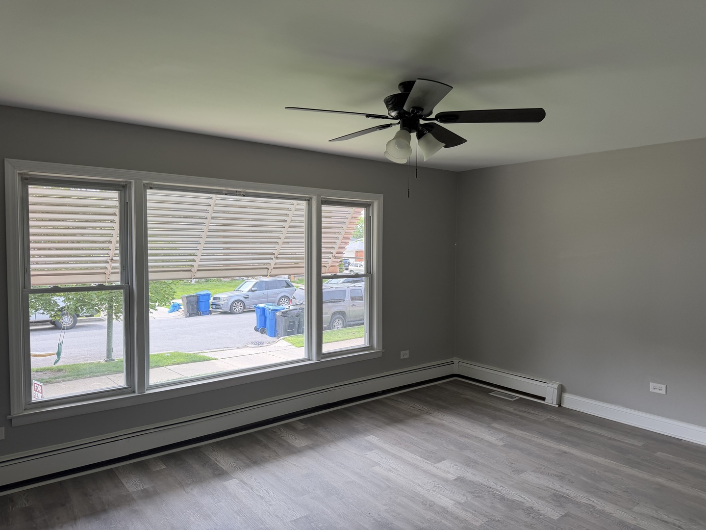 8011 S KOMENSKY Avenue #1, Chicago, IL 60652