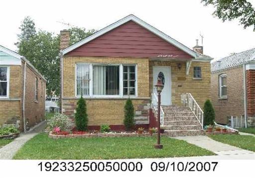 3847 W 70th Street, Chicago, IL 60629