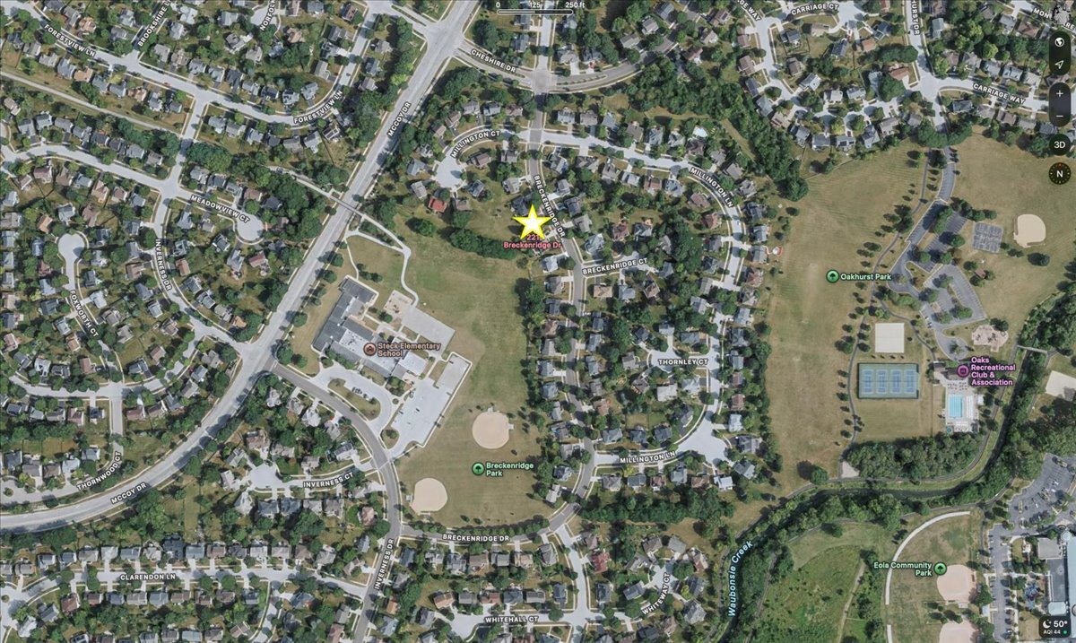 221 Breckenridge Drive, Aurora, IL 60504