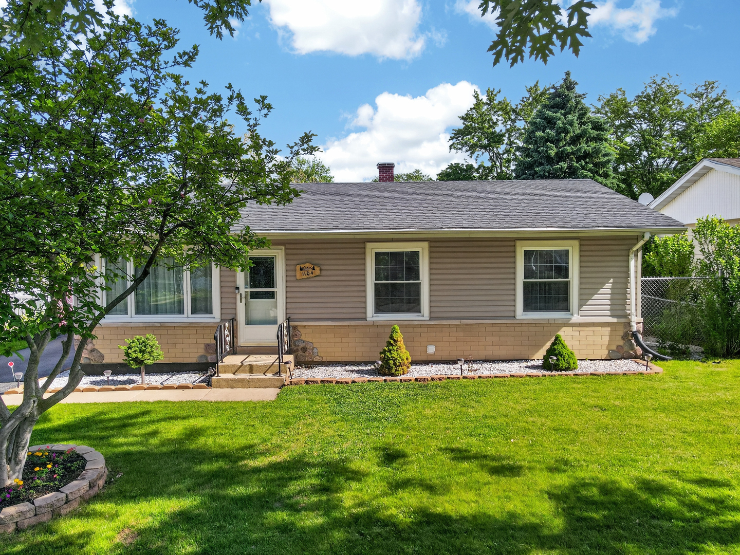 1104 Basin Drive, Lockport, IL 60441
