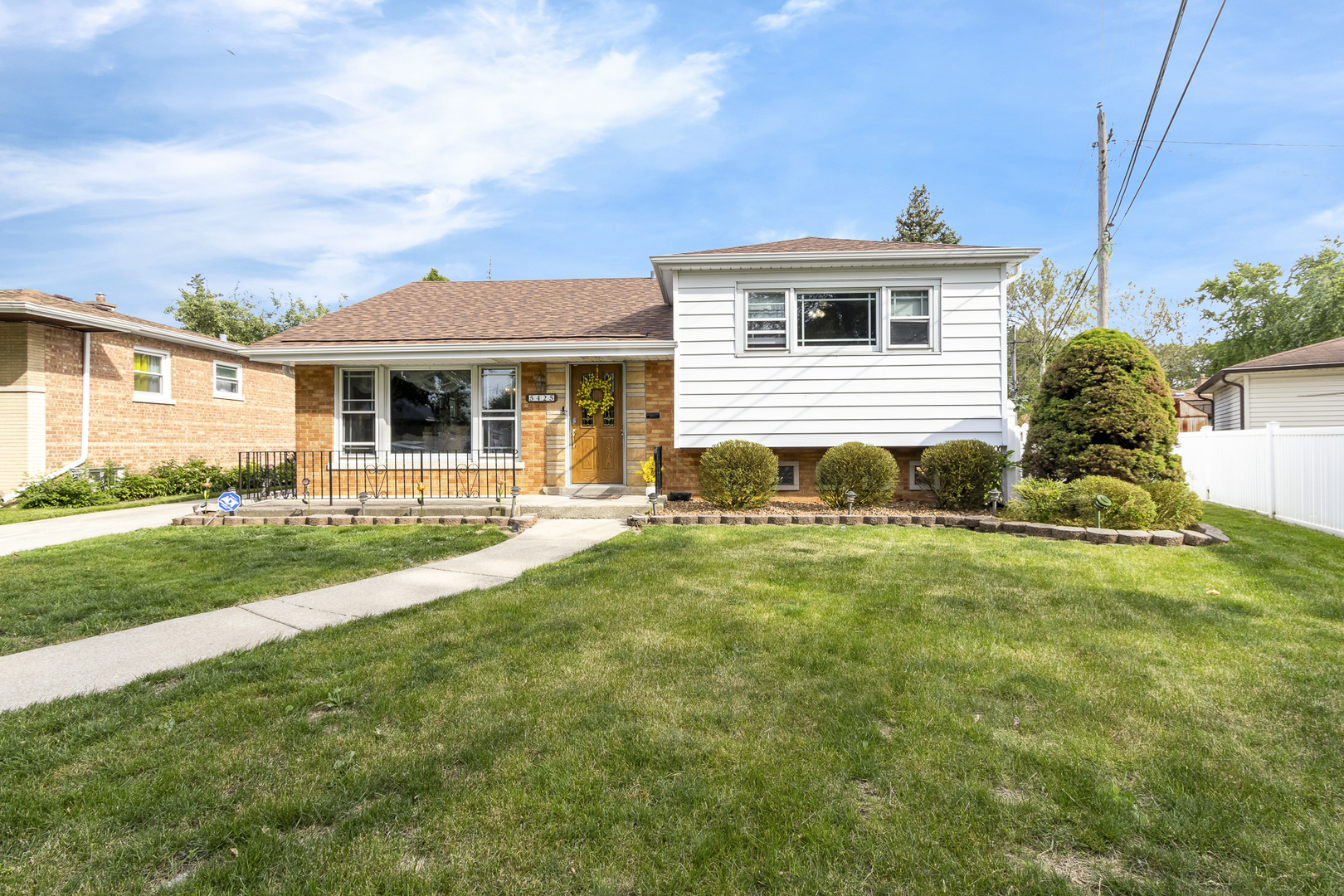 5425 Drury Lane, Oak Lawn, IL 60453