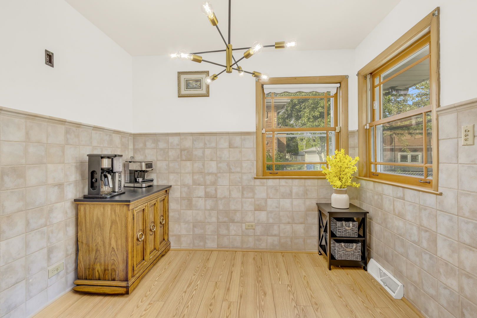 5425 Drury Lane, Oak Lawn, IL 60453