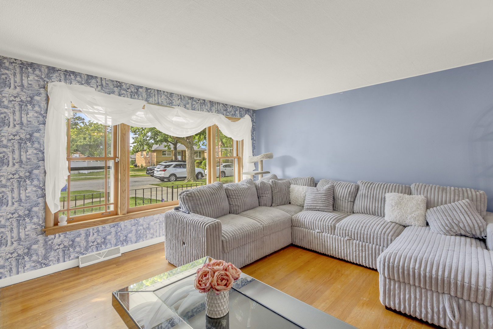 5425 Drury Lane, Oak Lawn, IL 60453