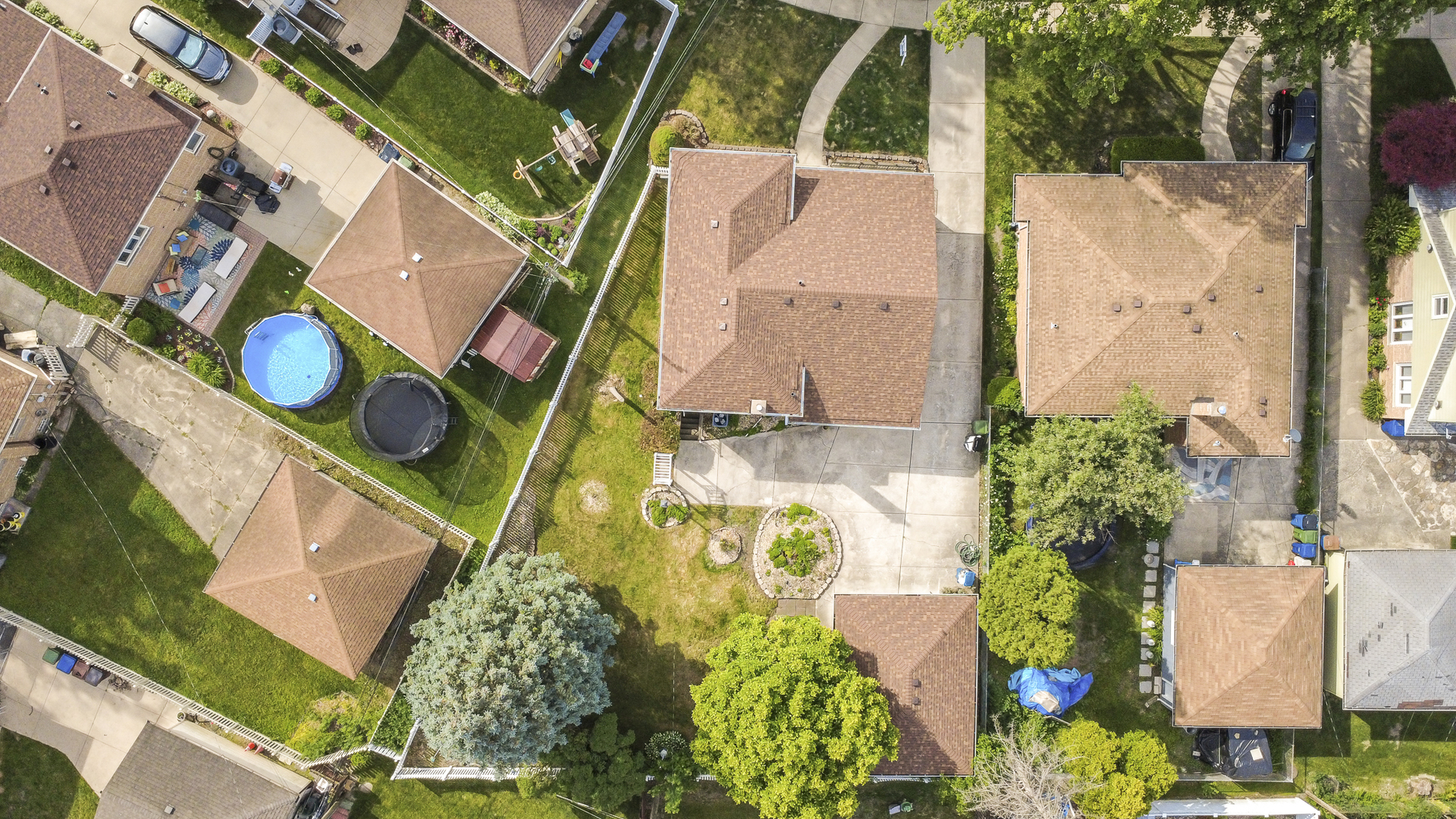 5425 Drury Lane, Oak Lawn, IL 60453
