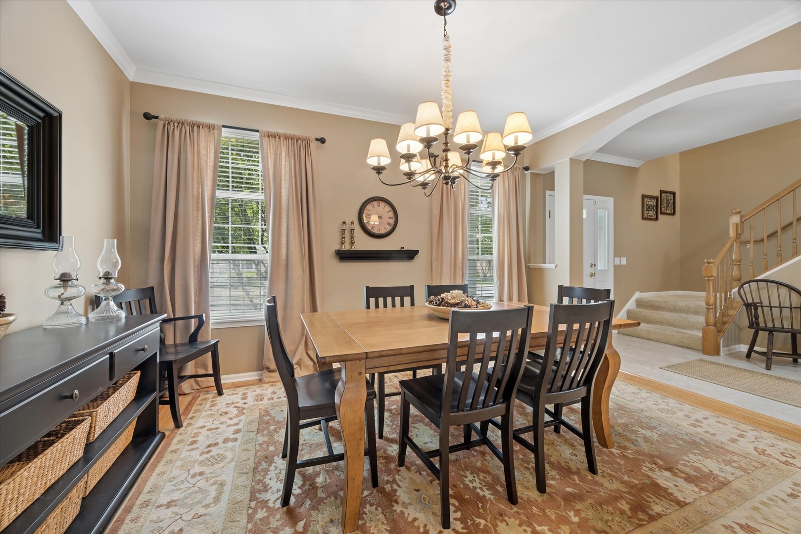 621 Dunhill Lane, Carol Stream, IL 60188