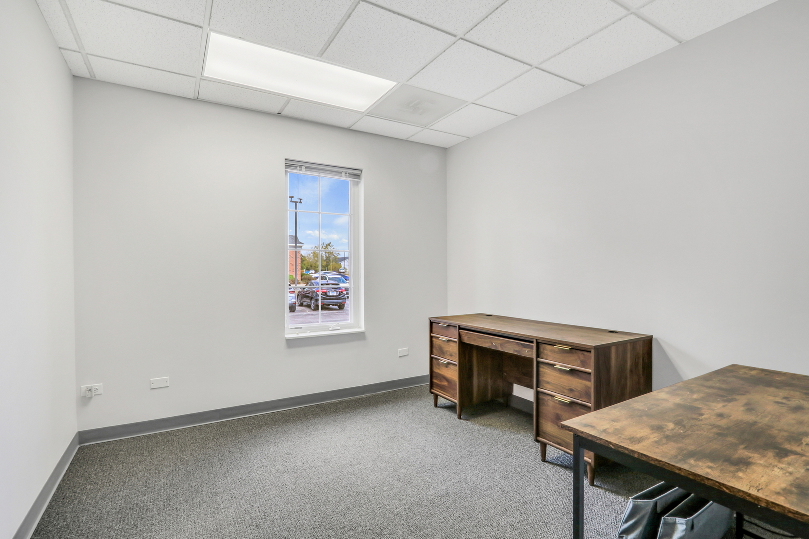 5455 Grand Avenue #301, Gurnee, IL 60031