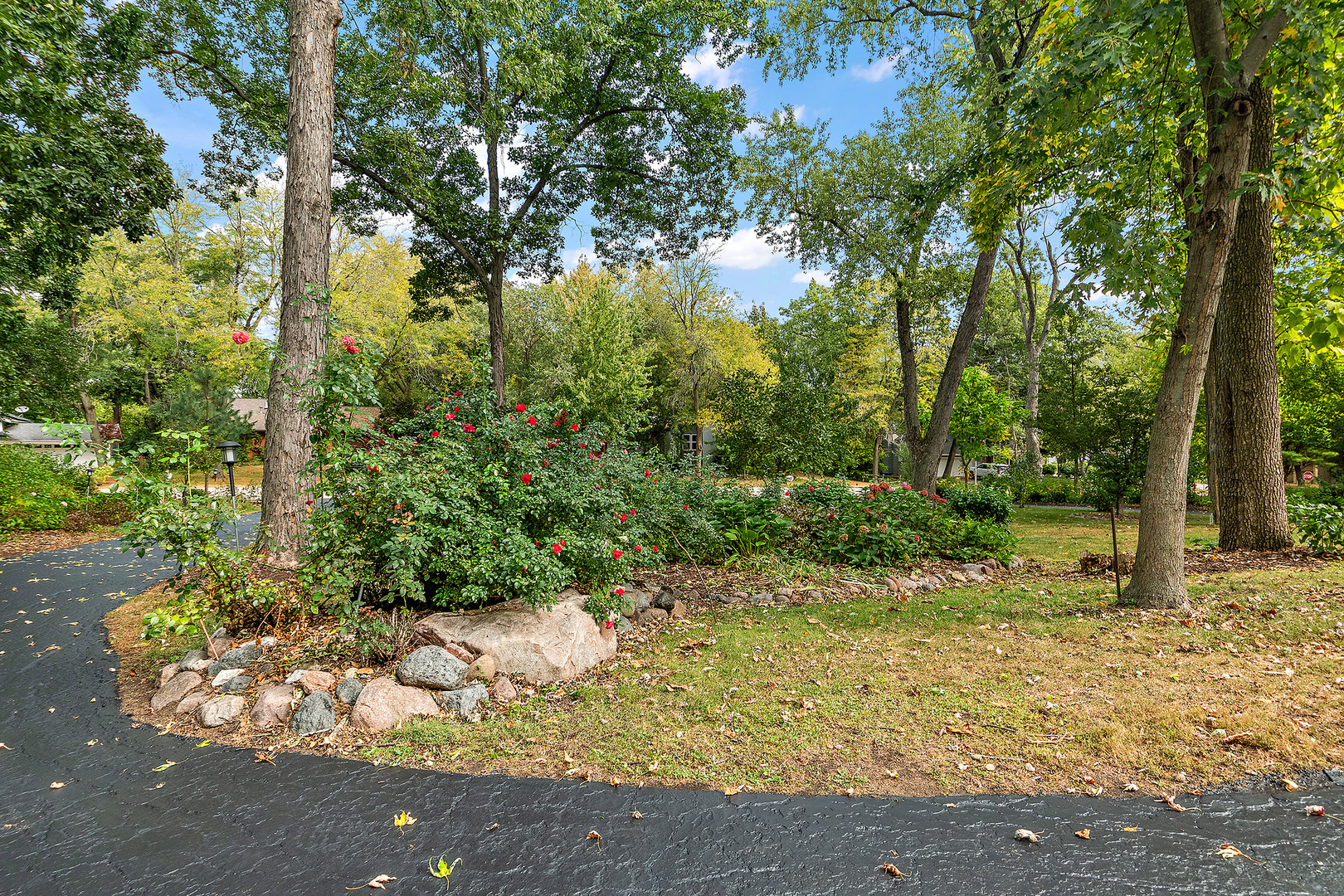 1935 Green Trails Drive, Lisle, IL 60532