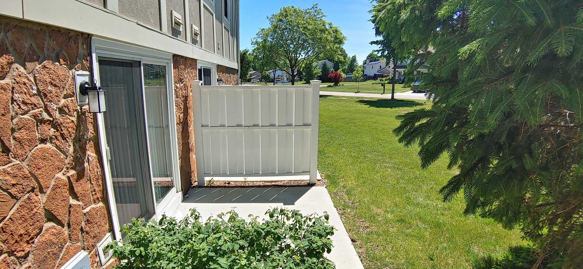 1070 Glouchester Harbor #1070, Schaumburg, IL 60193