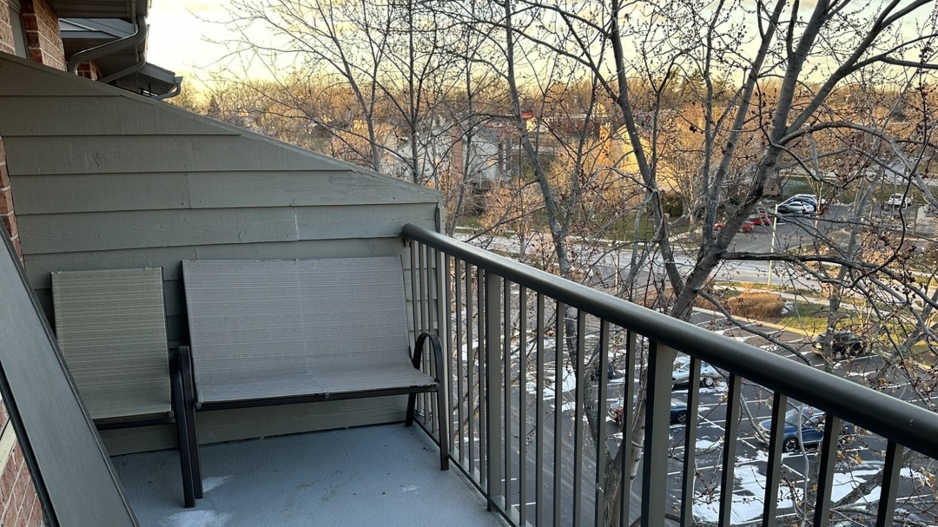 75 Kristin Circle #613, Schaumburg, IL 60195