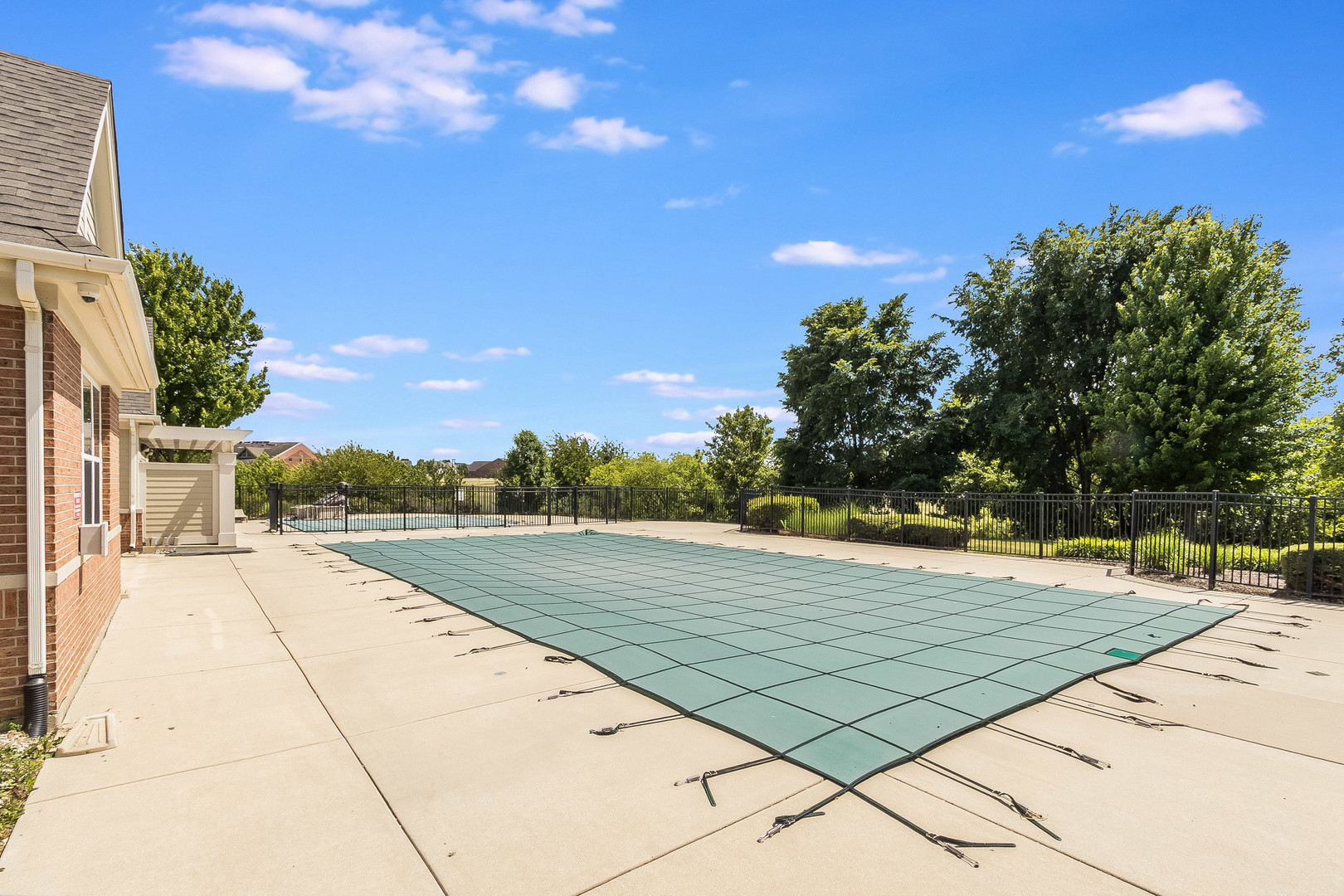 2020 Tremont Lane, Joliet, IL 60431