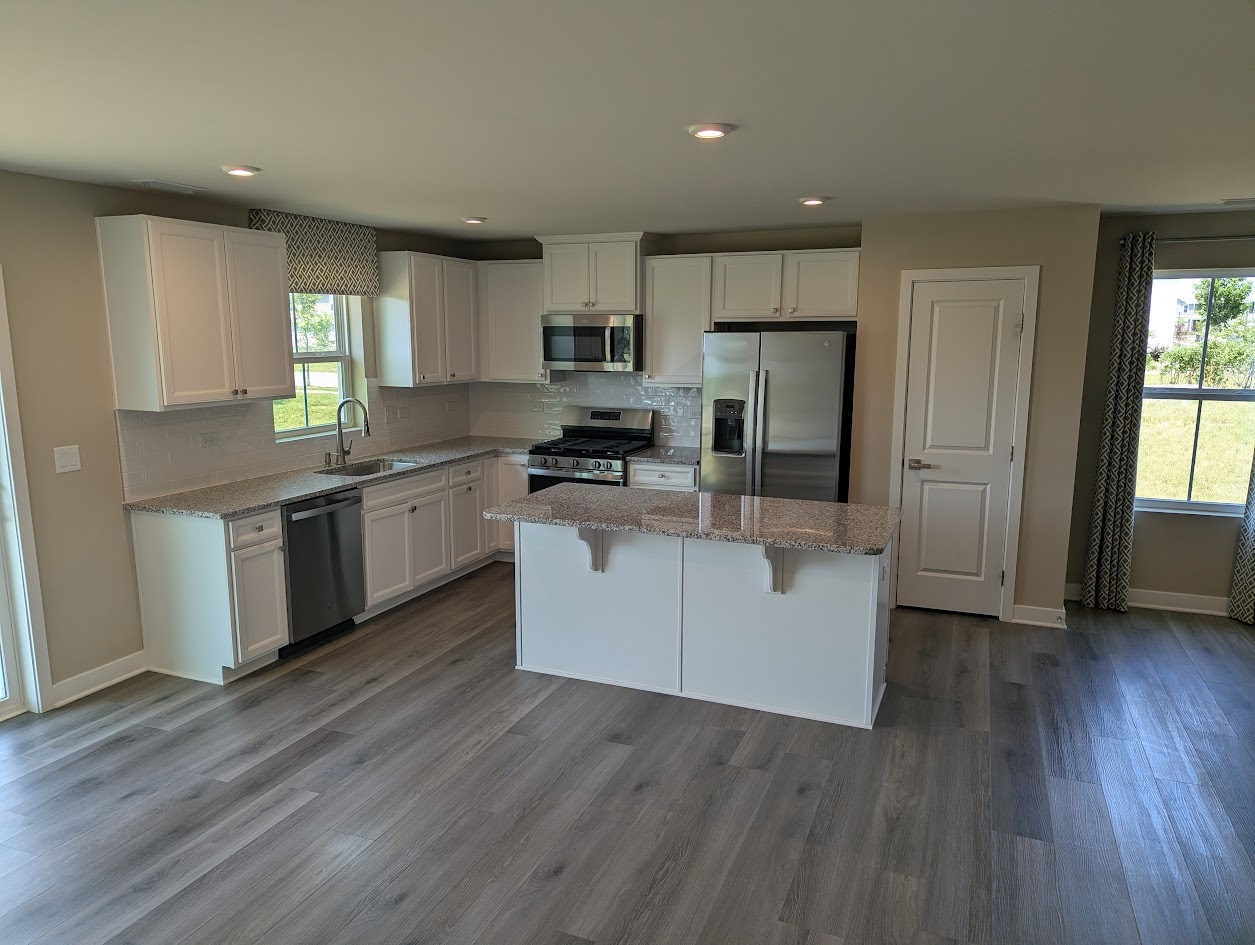 107 Cornerstone Drive, Hampshire, IL 60140