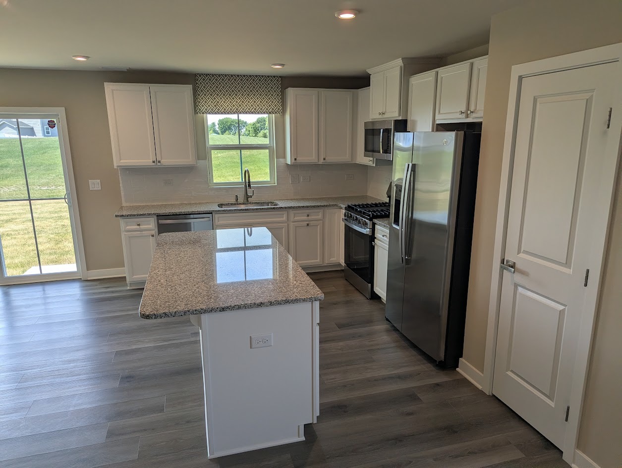 107 Cornerstone Drive, Hampshire, IL 60140