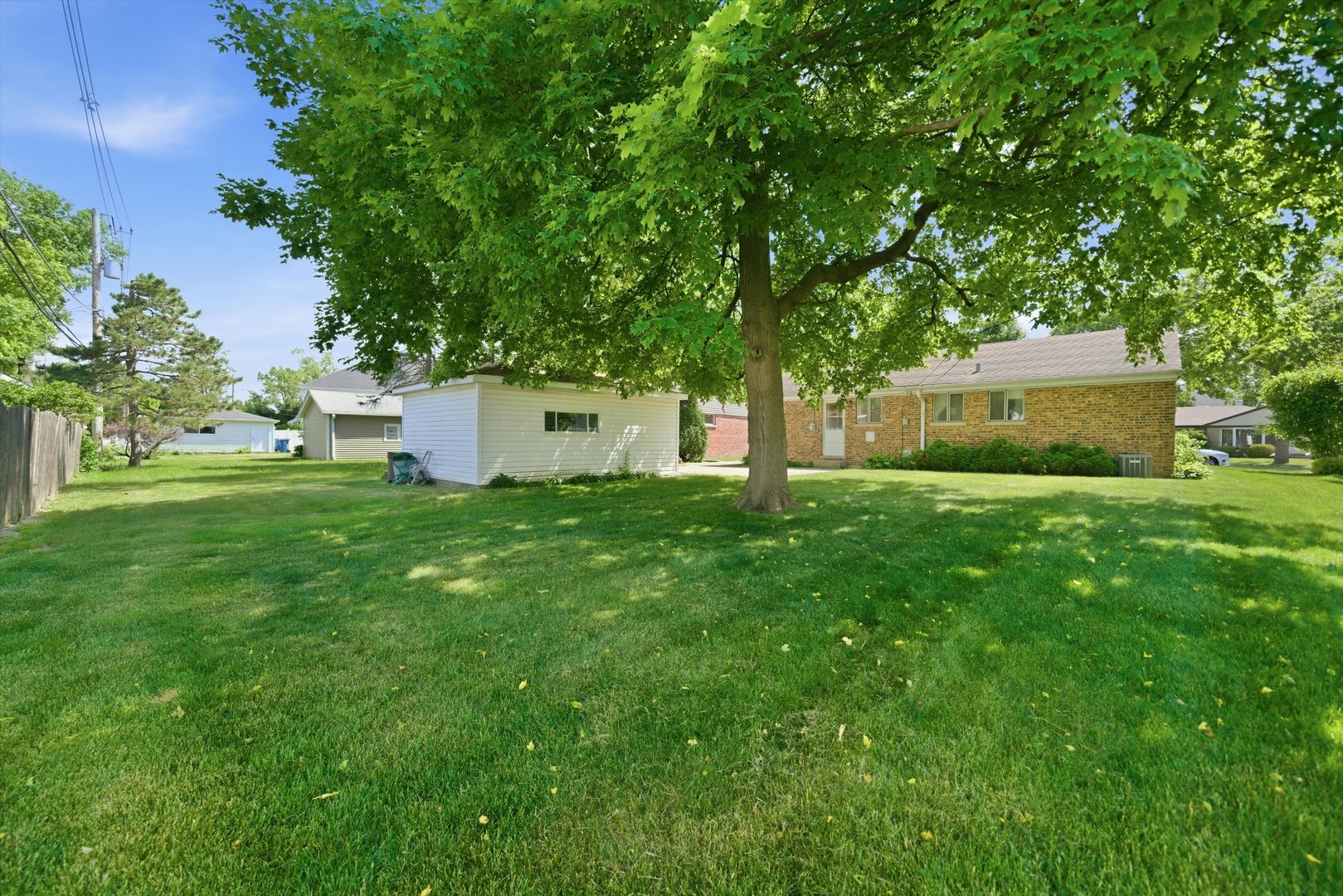 415 N Highland Avenue, Elmhurst, IL 60126