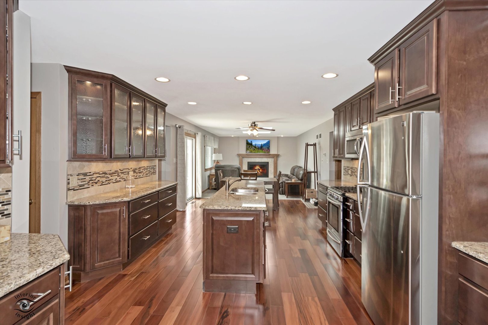 7708 Palm Drive, Orland Park, IL 60462