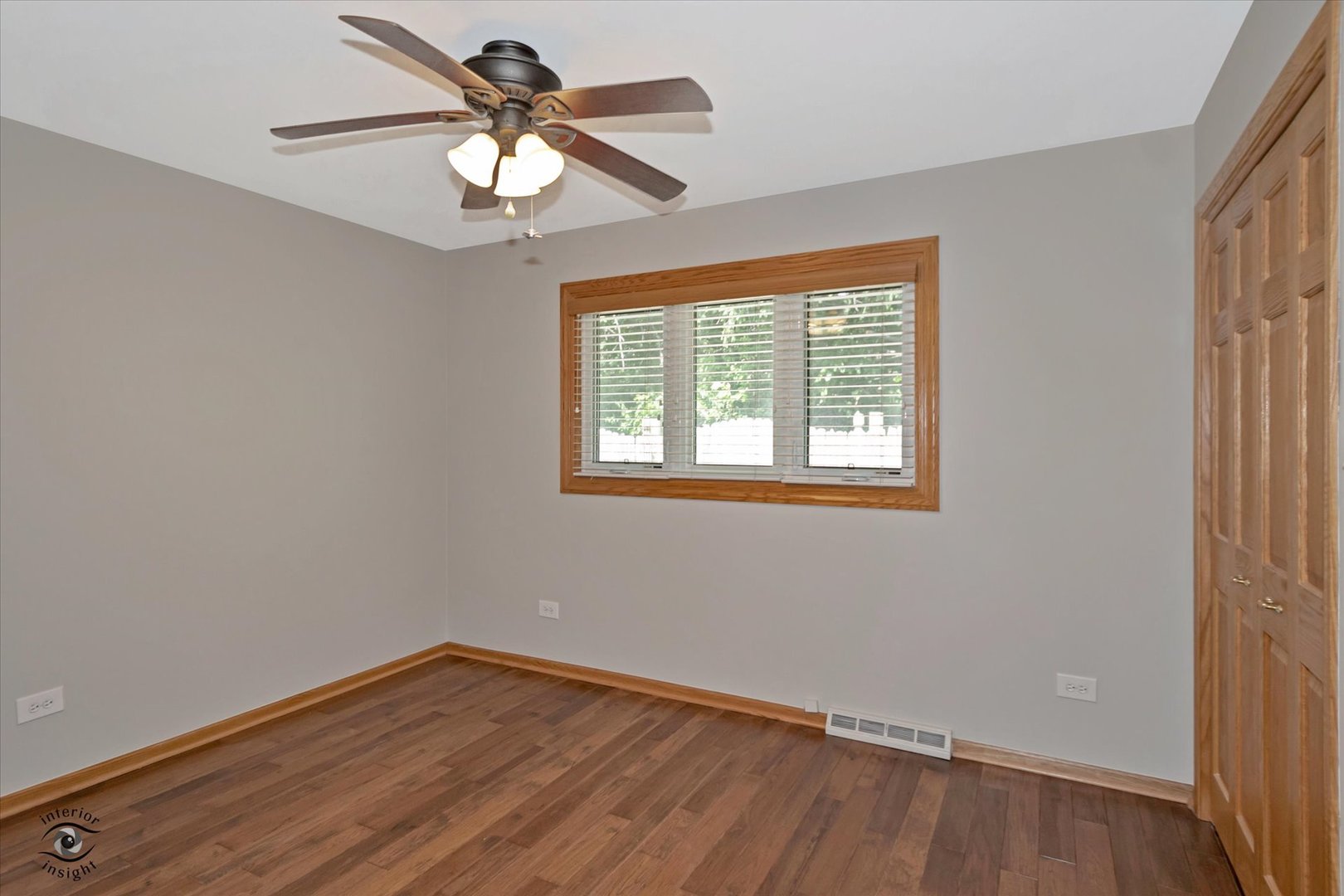 7708 Palm Drive, Orland Park, IL 60462