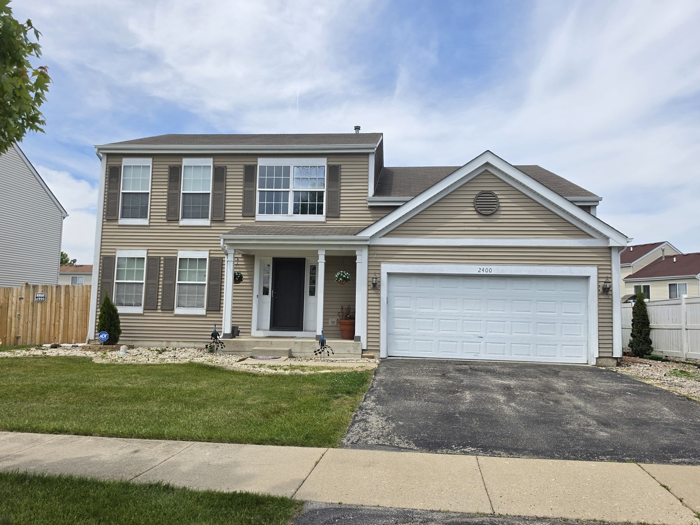 2400 Mark Avenue, Zion, IL 60099