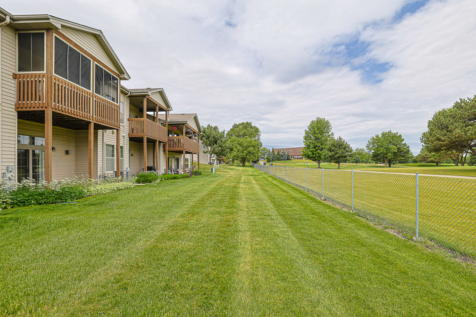 11194 Algonquin Road #11194, Huntley, IL 60142