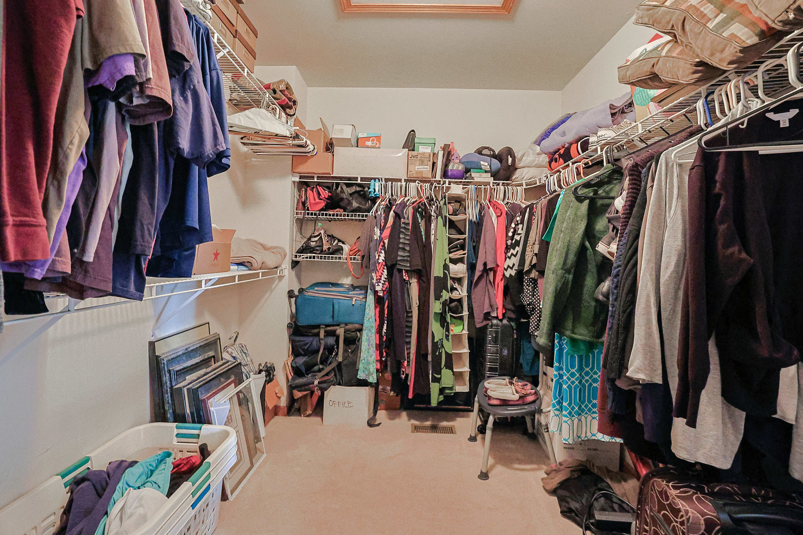 11194 Algonquin Road #11194, Huntley, IL 60142
