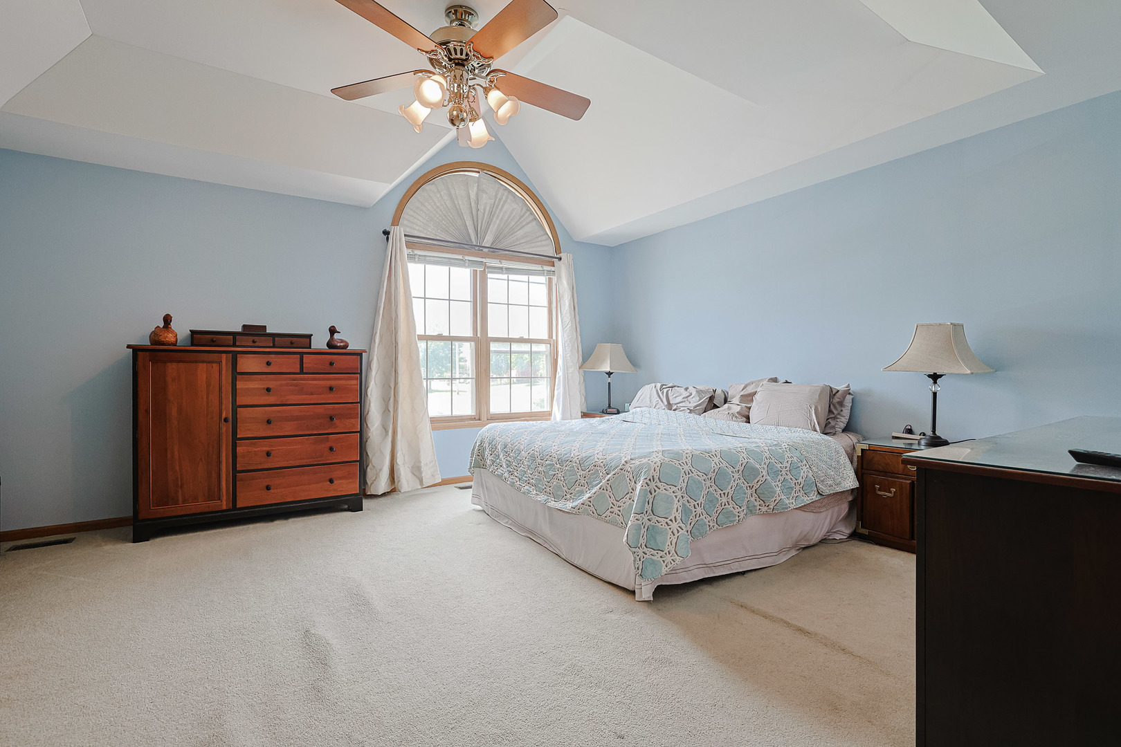 11194 Algonquin Road #11194, Huntley, IL 60142