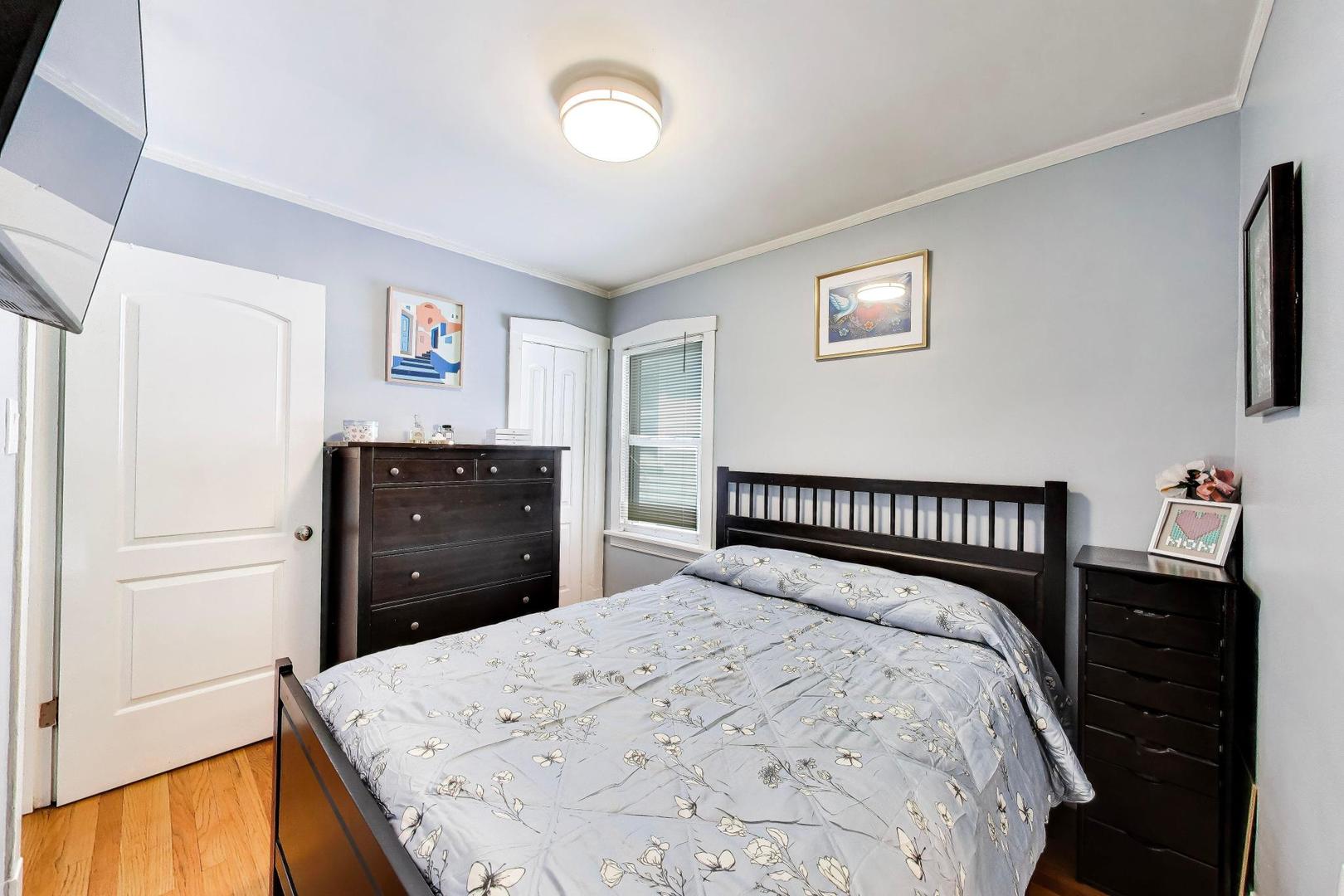 1005 Hannah Avenue, Forest Park, IL 60130