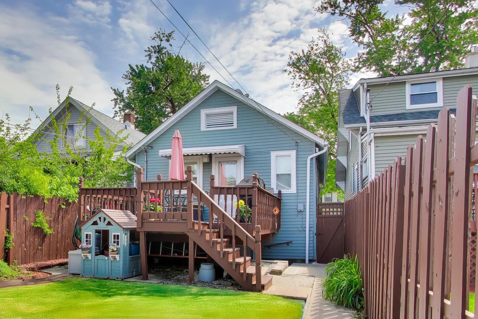 1005 Hannah Avenue, Forest Park, IL 60130