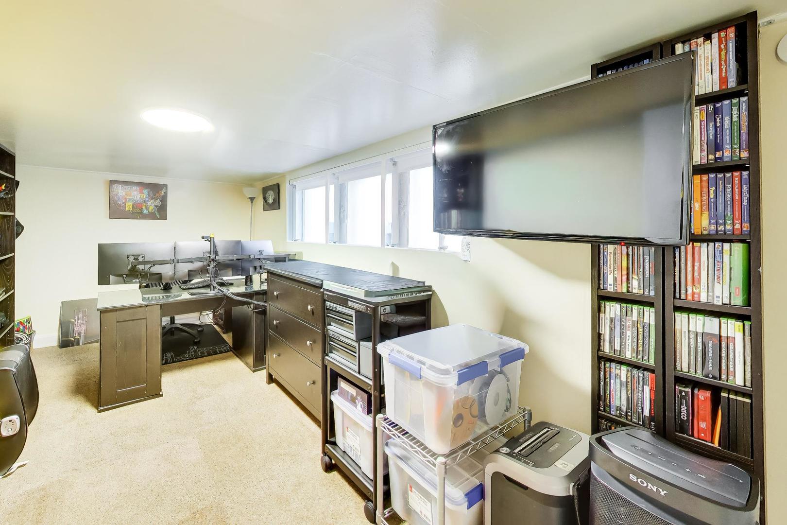 1005 Hannah Avenue, Forest Park, IL 60130
