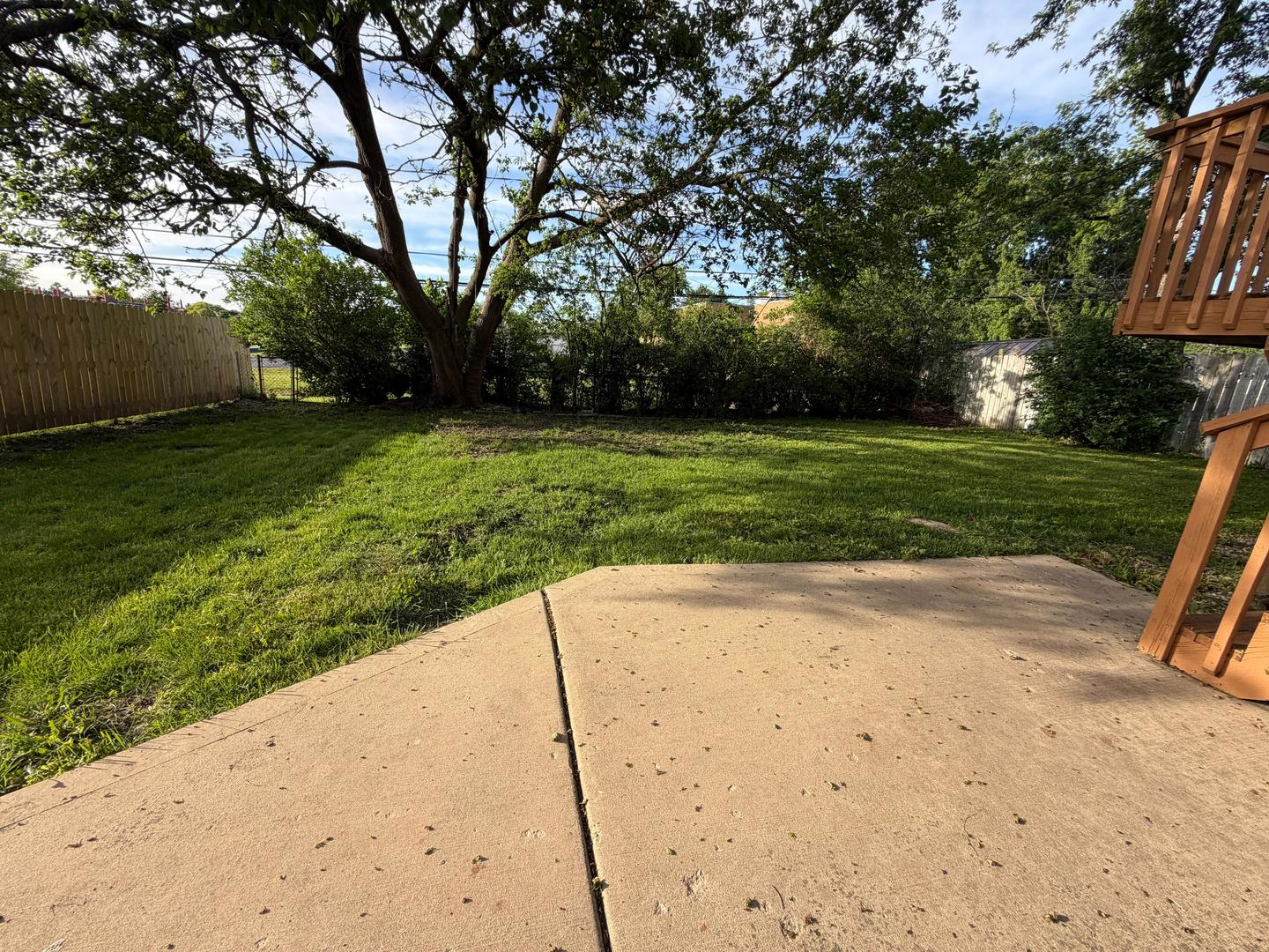 32 E Schubert Avenue, Glendale Heights, IL 60139