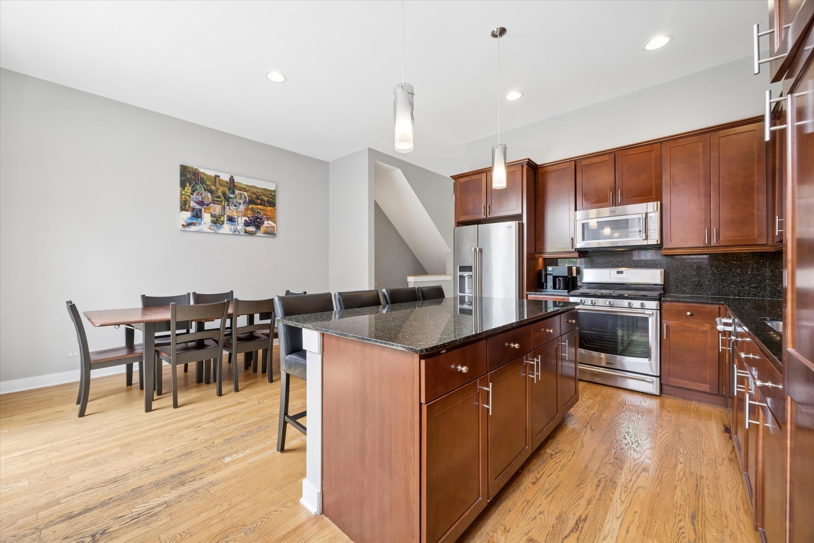2318 W Wolfram Street, Chicago, IL 60618