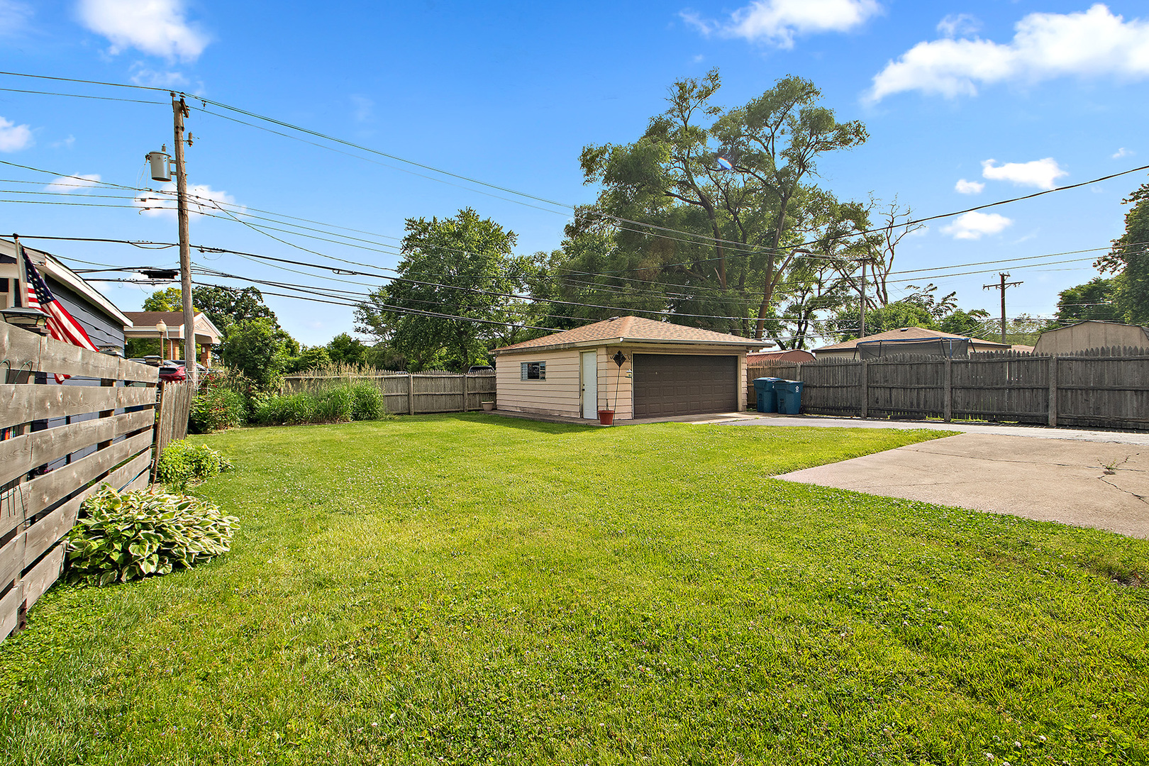 5547 Fairway Drive, Crestwood, IL 60418
