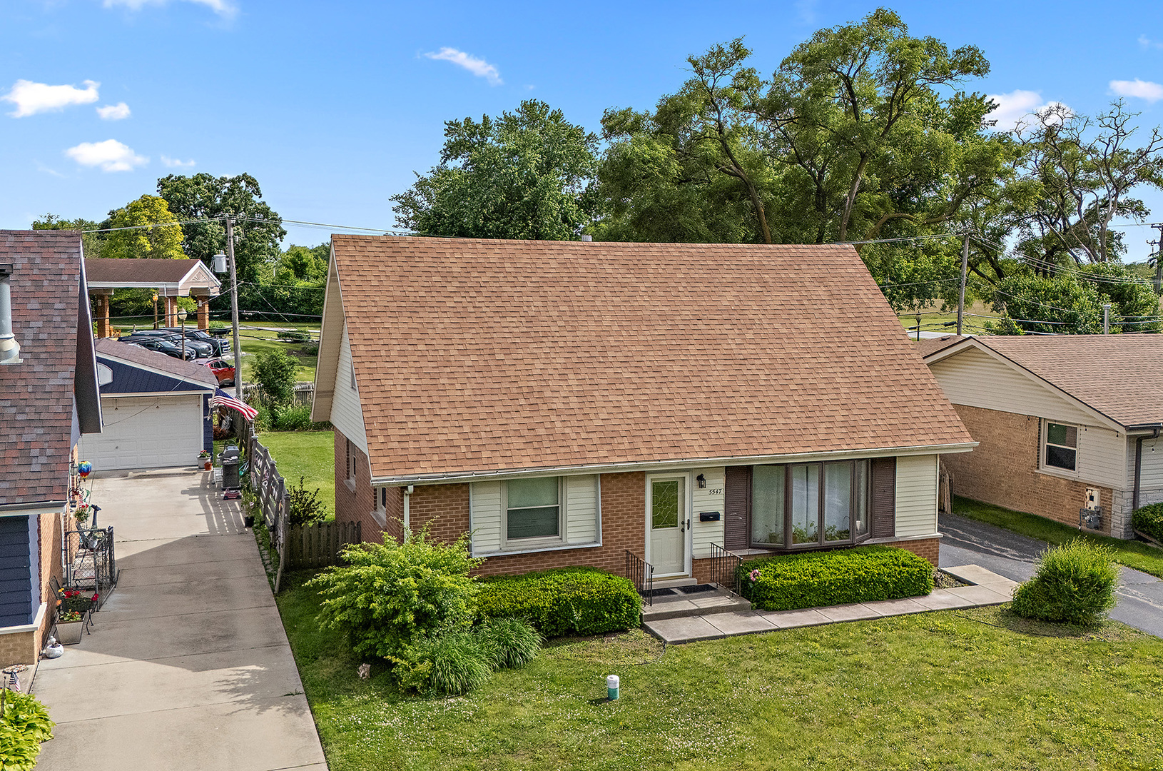 5547 Fairway Drive, Crestwood, IL 60418